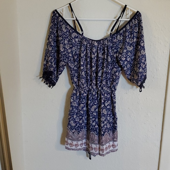 Romper - Picture 2 of 3